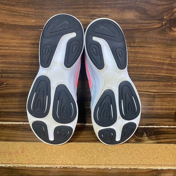 Nike Revolution 4 - Picture 7 of 8